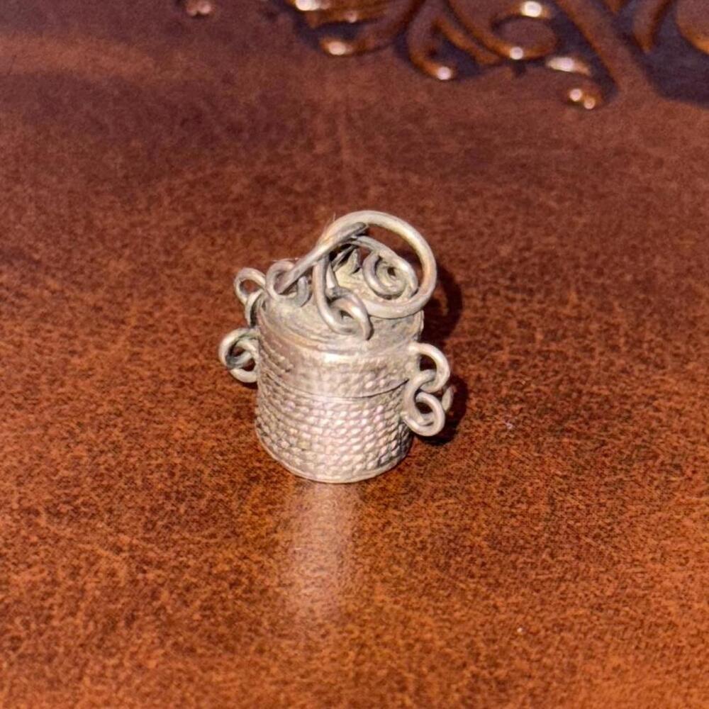 Vintage Sterling Silver Basket Canister Pendant/Charm - Picture 3 of 4